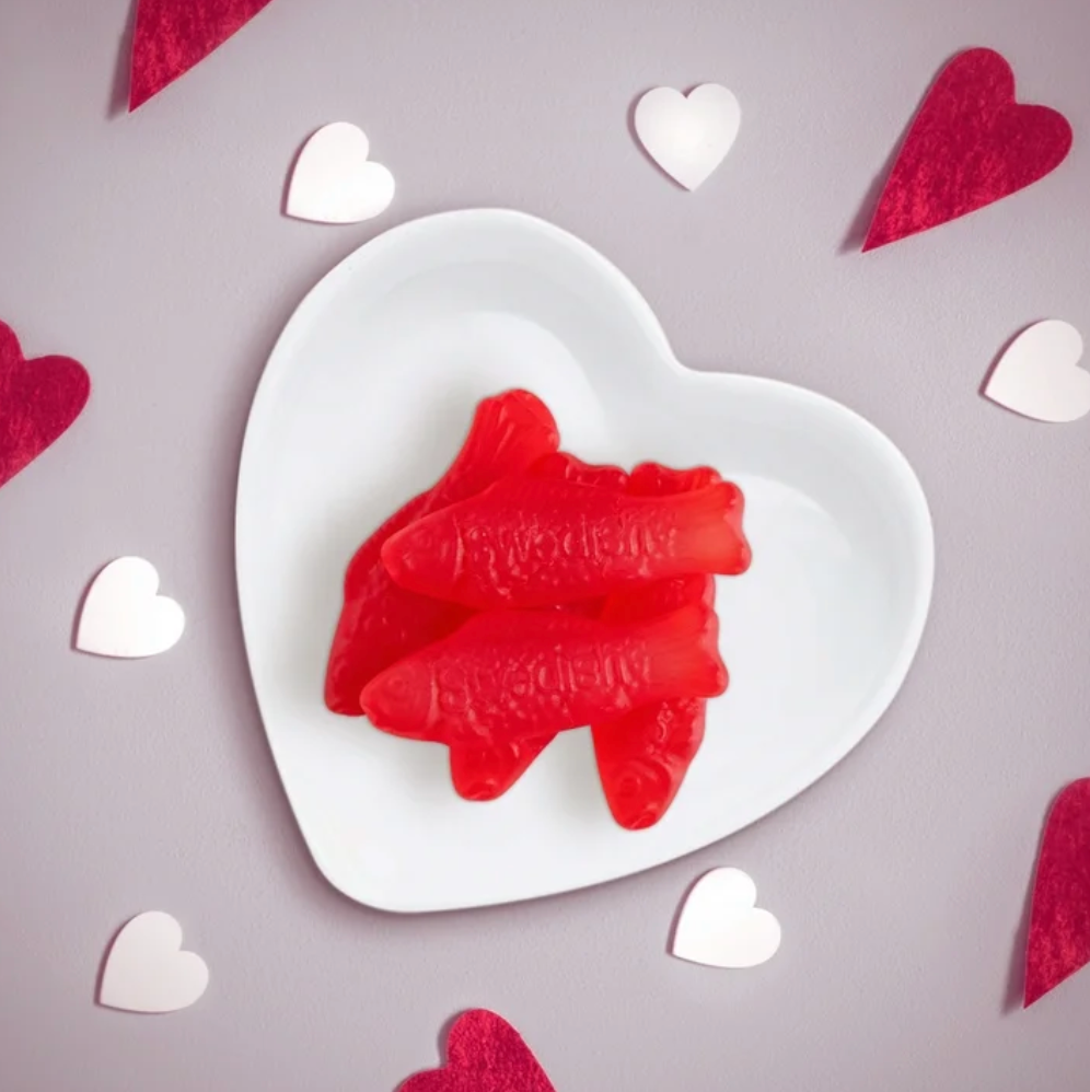 SWEDISH FISH Soft & Chewy - Heart Shaped Box - Valentines Day Candy - 192g